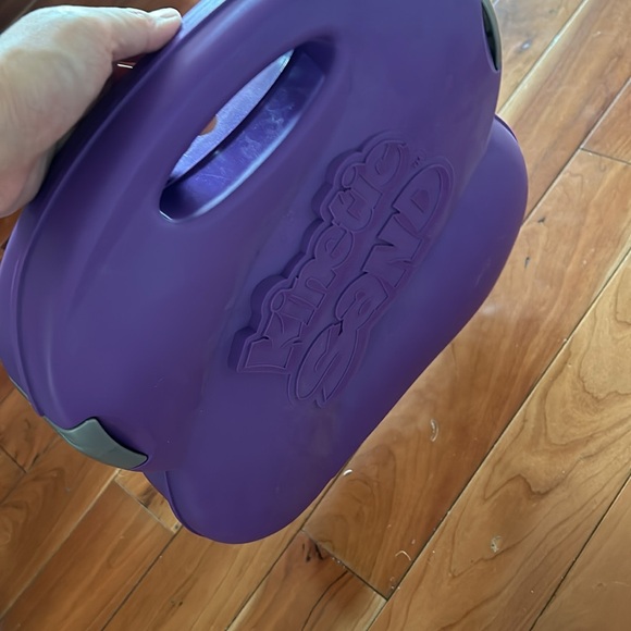 Two sets of kinetic sand - Picture 4 of 5